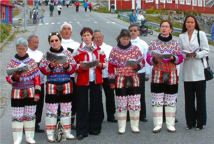 Qaqortoq: Choir Erinar Soqatigiivi