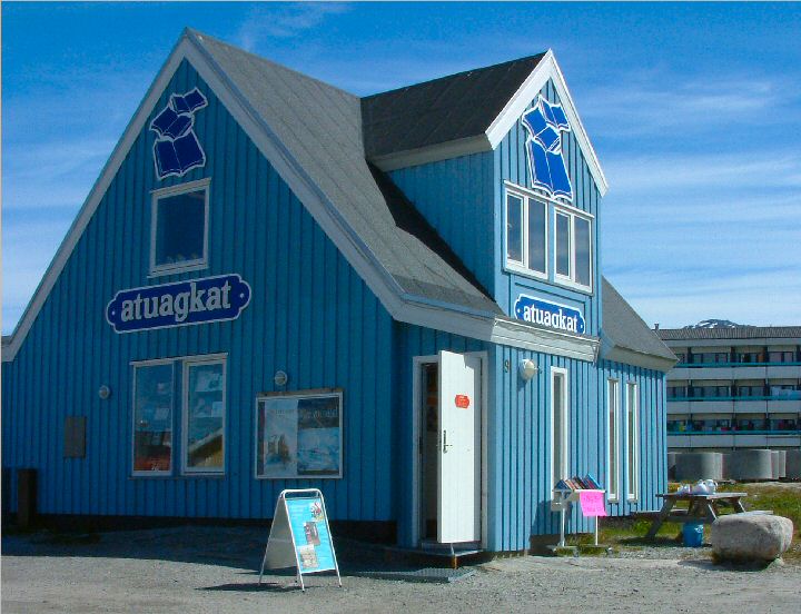 Nuuk: Atuagkat Bookshop