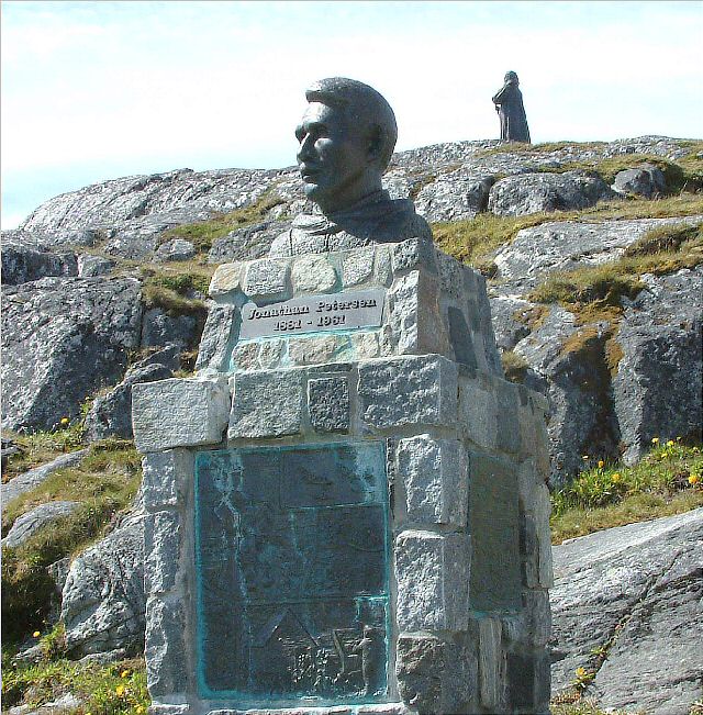 Nuuk: Statues of Jonathan Petersen & Hans Egede
