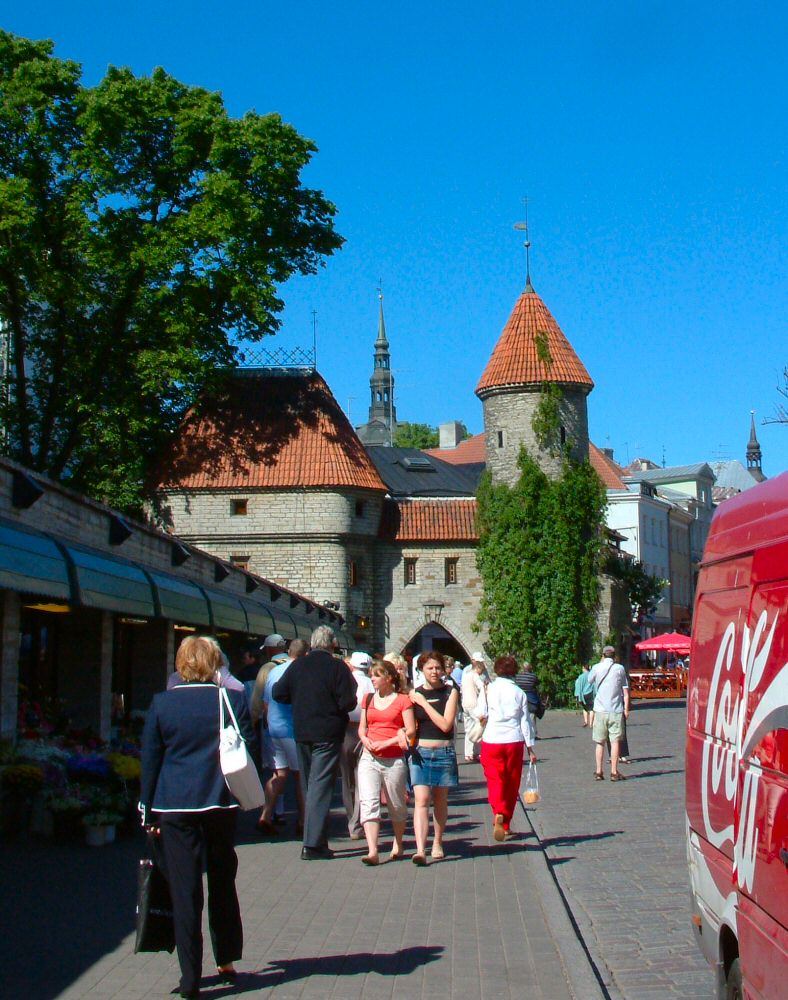 Tallinn: Viru Gate