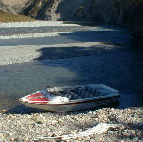 Jet-boat at Pigs Point on the Waimakariri Gorge