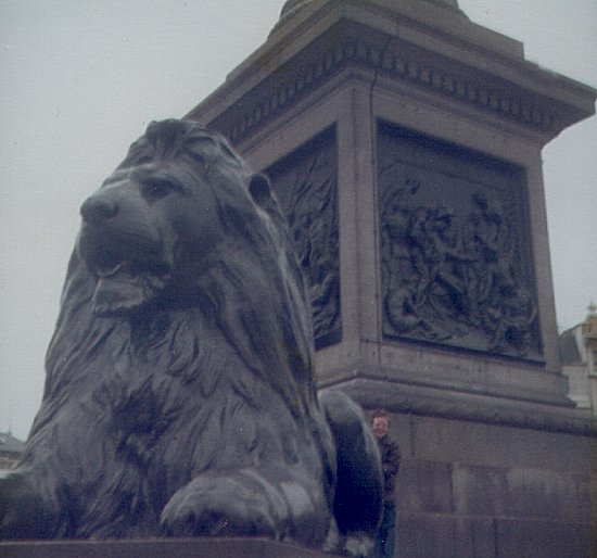 London: Trafalger Square, 1978