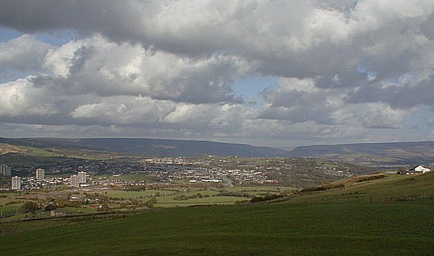 Hattersley and Longdendale from Werneth Low, November 1998